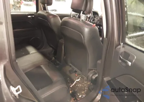 2016 Jeep Compass 75Th Anniversary z USA, uszkodzony, nr VIN 1C4NJDBB0GD673852